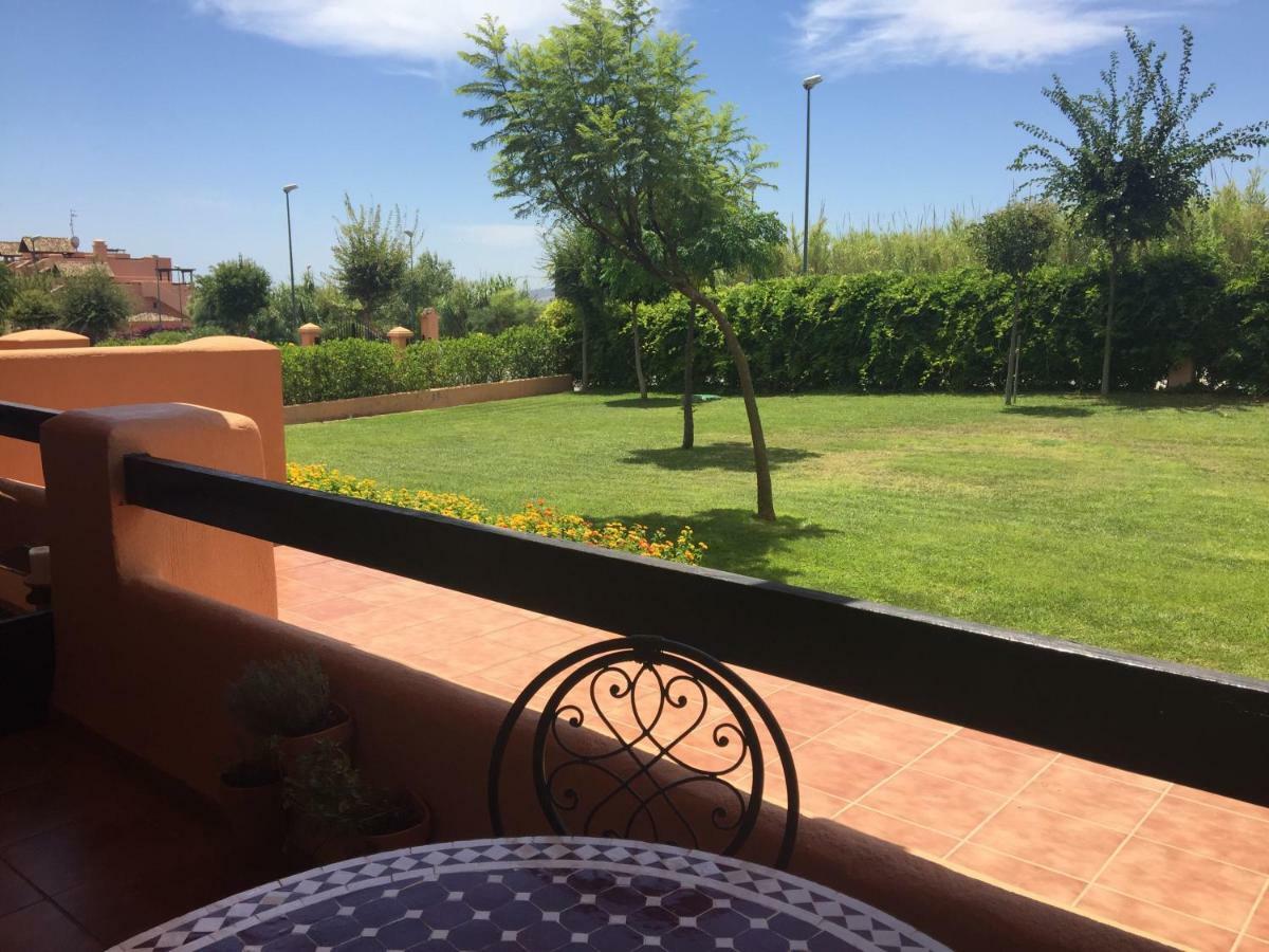 Madre Mia Apartment Casares Luaran gambar