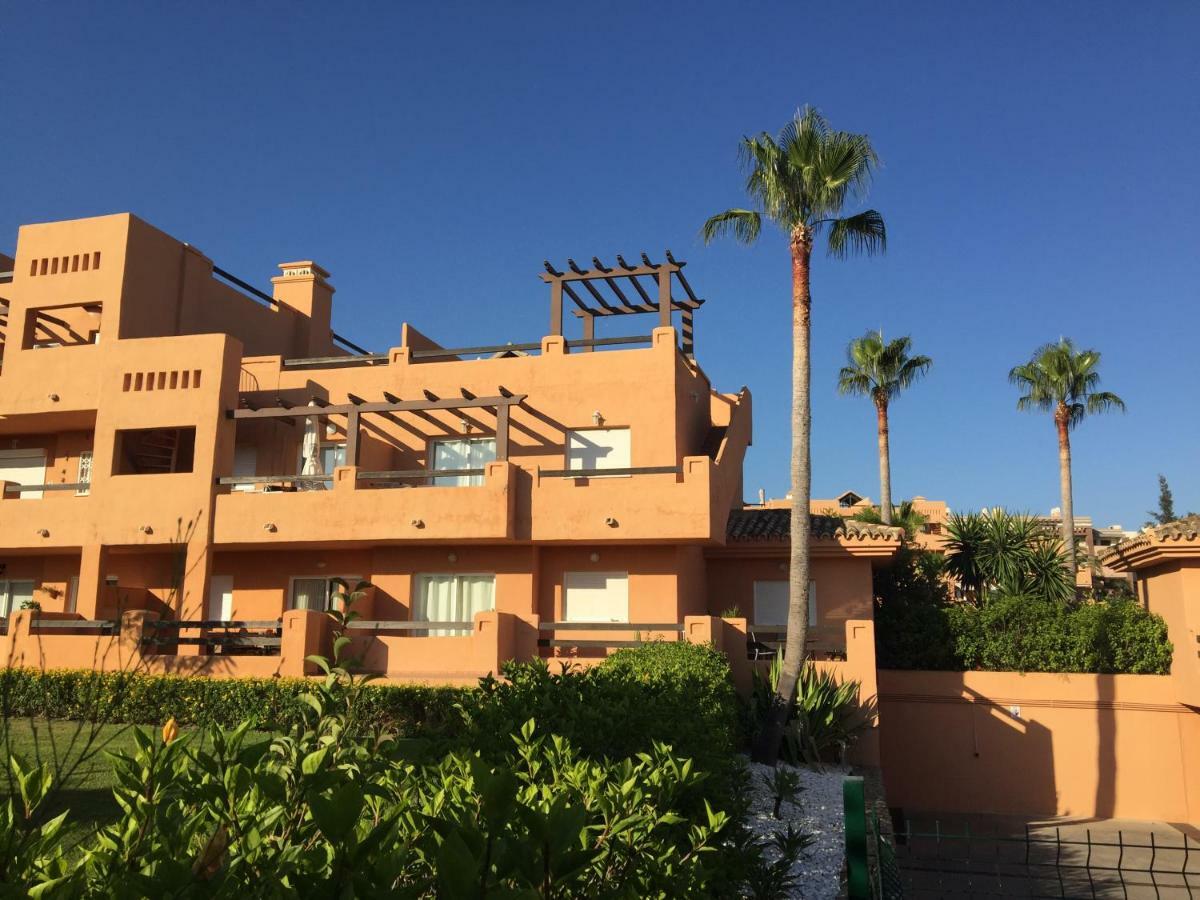 Madre Mia Apartment Casares Luaran gambar